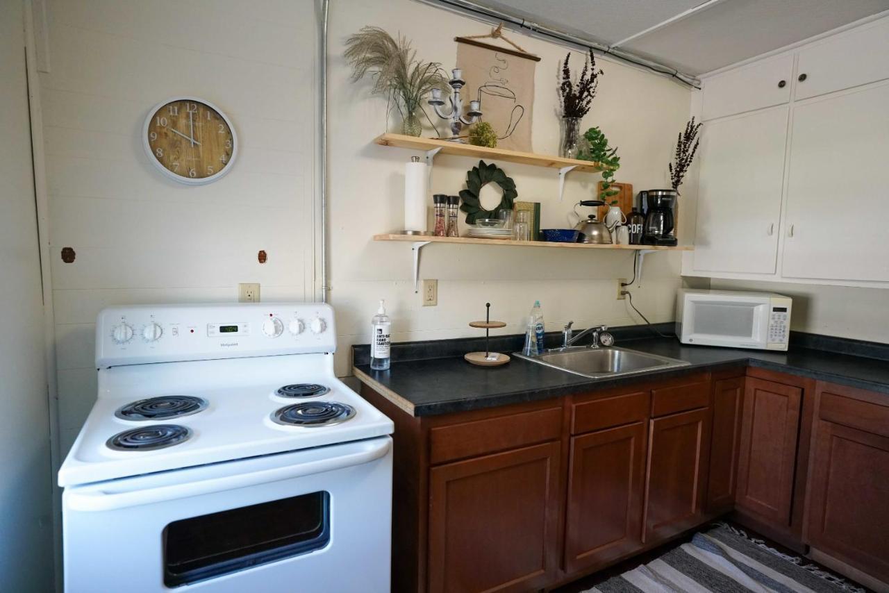 2 Bedroom Apartment Near Ndsu And Downtown FargoFargo  Kültér fotó